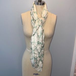 Beautiful Silky Scarf Pale Green & Off White